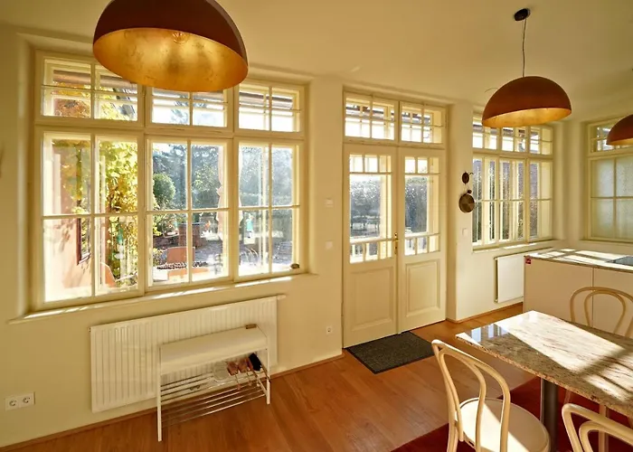 Apartment Tranquillini Auf Gut Guntrams Schwarzau am Steinfelde