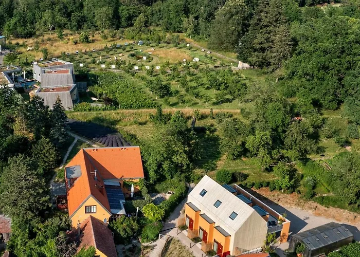 Apartment Tranquillini Auf Gut Guntrams Schwarzau am Steinfelde